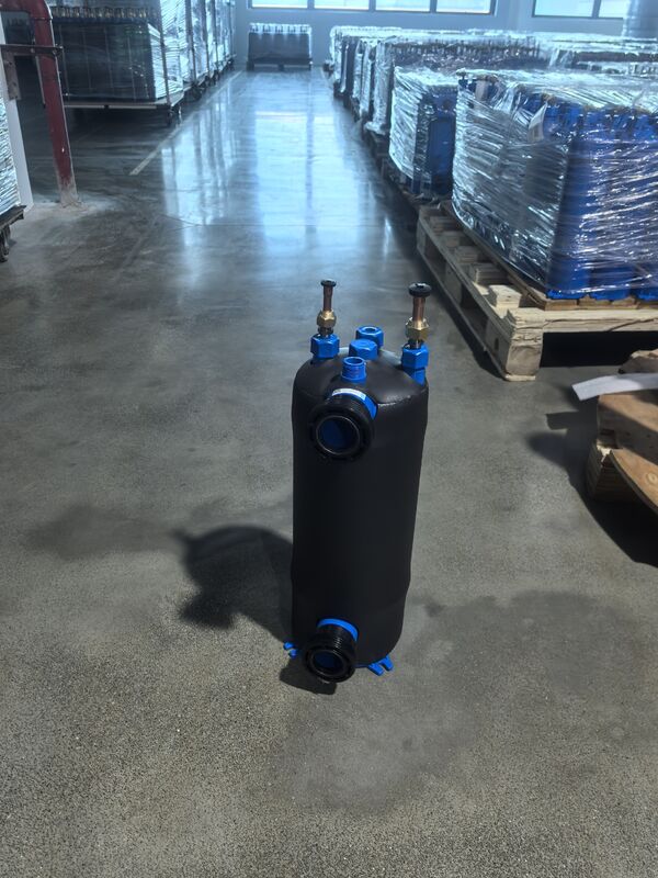 Hochkorrosionsbeständiger Pool-Wärmetauscher MHTA-0.75 mit Reintitanrohr und langlebiger Rohre in PVC-Schalenstruktur für Wärmeübertragung