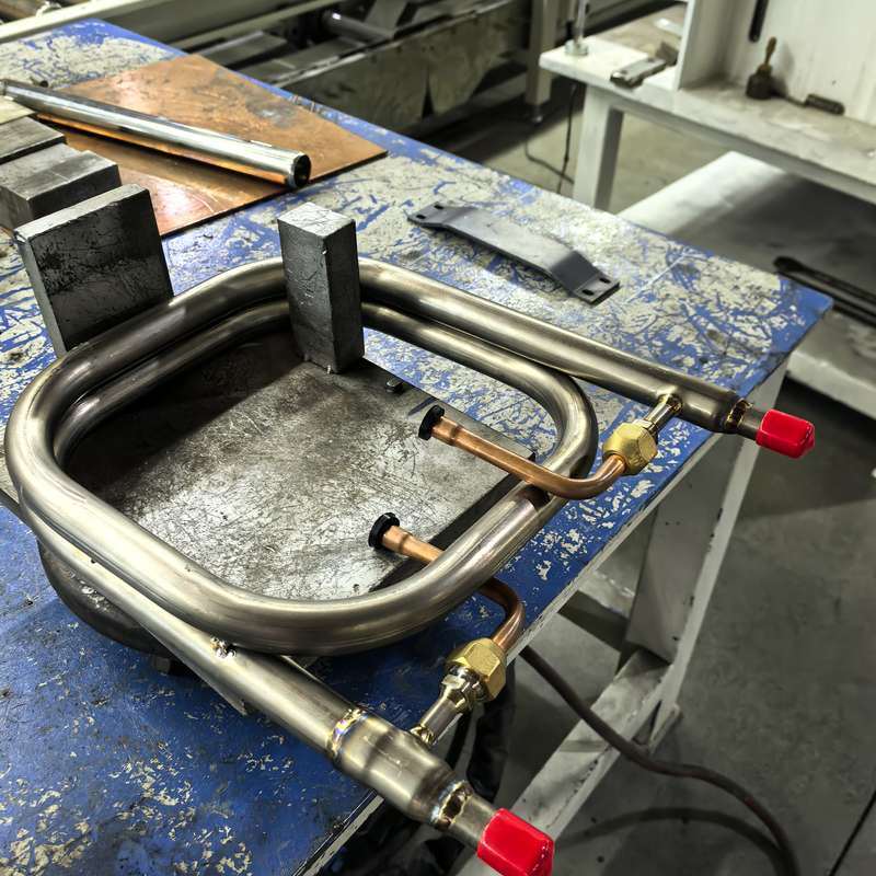 Rohr-in-Rohr-Wärmetauscher mit 1,0 MPA wasserseitigem Maximaldruck, Titan-TA1-Außenrohr für vertikale oder horizontale Installation
